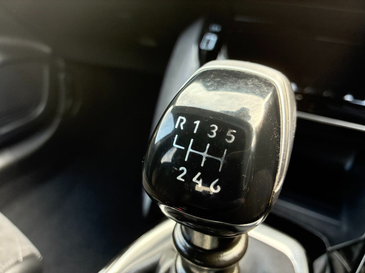 2025 PEUGEOT 1.2 PureTech GT Hatchback 5dr Petrol Manual Euro 6 (s/s) (100 ps) - vehicle photo 30 for sale on PureCar