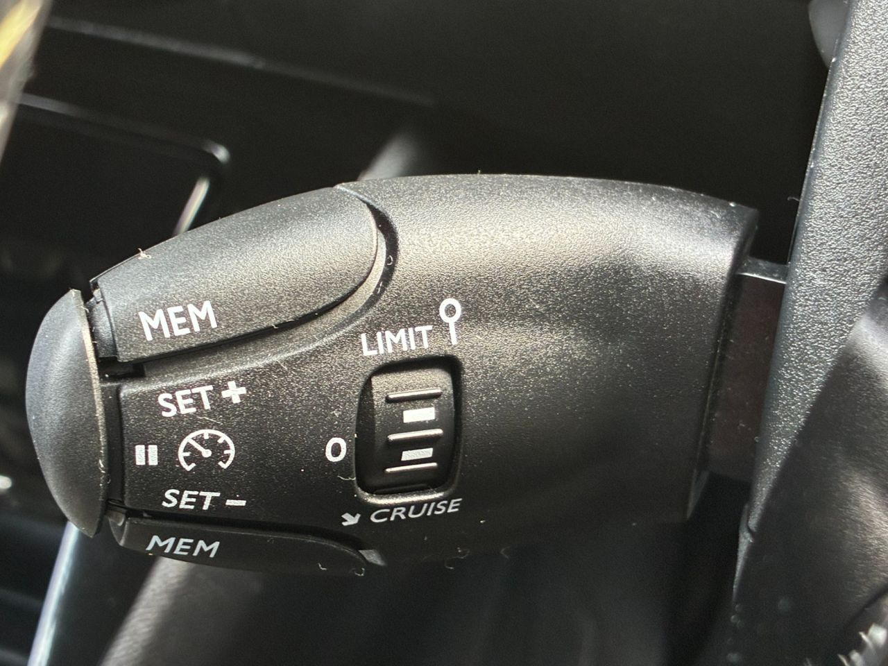 2025 PEUGEOT 1.2 PureTech GT Hatchback 5dr Petrol Manual Euro 6 (s/s) (100 ps) - vehicle photo 51 for sale on PureCar