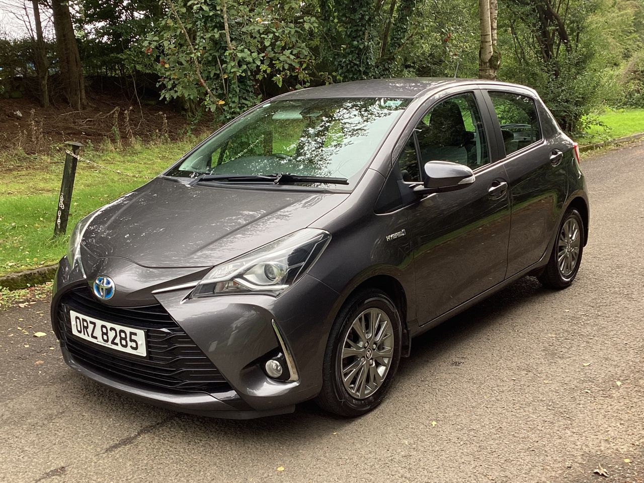 2019 TOYOTA YARIS 1.5 VVT-h Icon Hatchback 5dr Petrol Hybrid E-CVT Euro 6 (s/s) (100 ps) - vehicle photo 5 for sale on PureCar