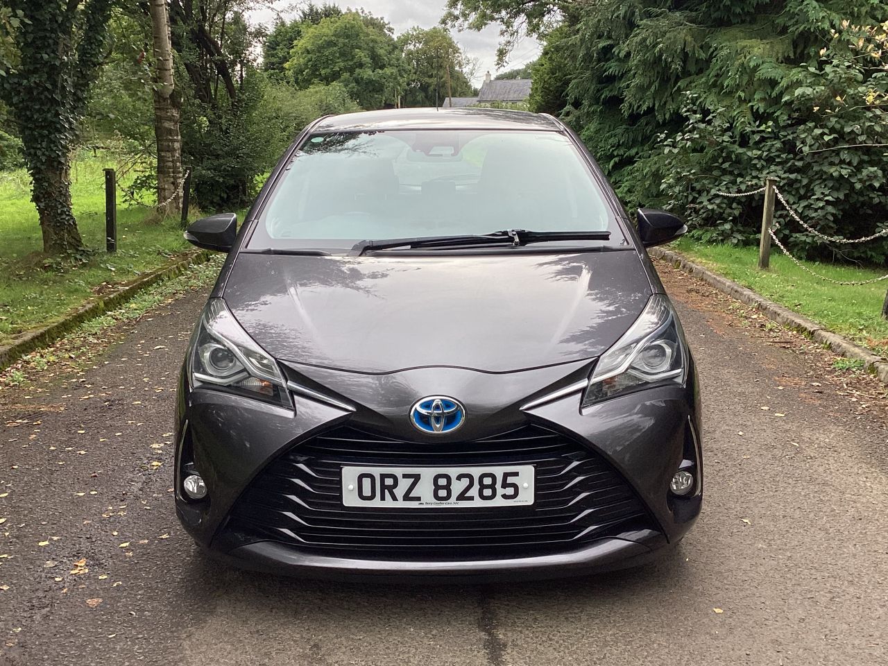 2019 TOYOTA YARIS 1.5 VVT-h Icon Hatchback 5dr Petrol Hybrid E-CVT Euro 6 (s/s) (100 ps) - vehicle photo 6 for sale on PureCar