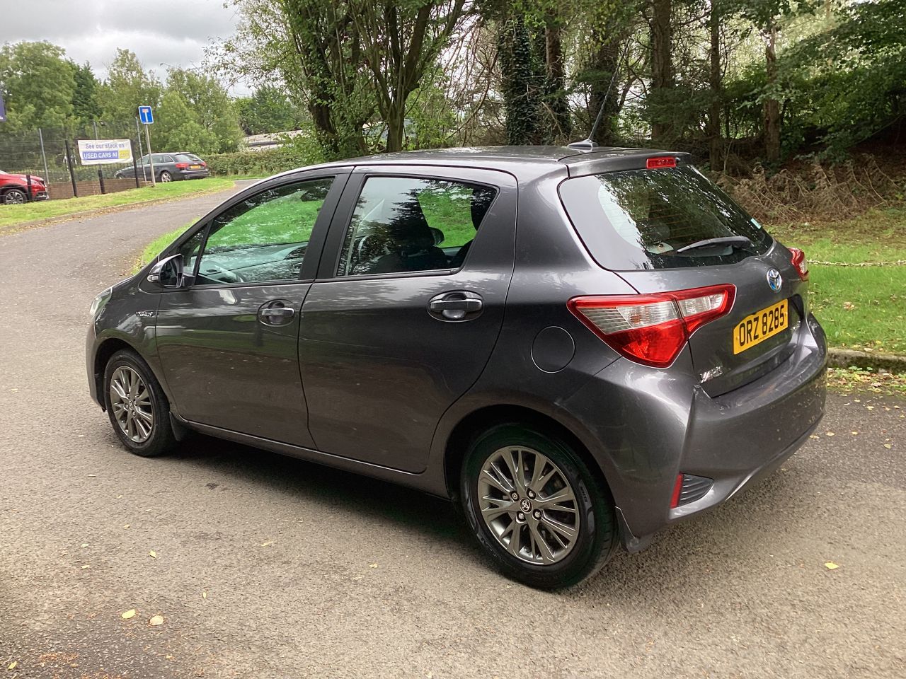 2019 TOYOTA YARIS 1.5 VVT-h Icon Hatchback 5dr Petrol Hybrid E-CVT Euro 6 (s/s) (100 ps) - vehicle photo 8 for sale on PureCar