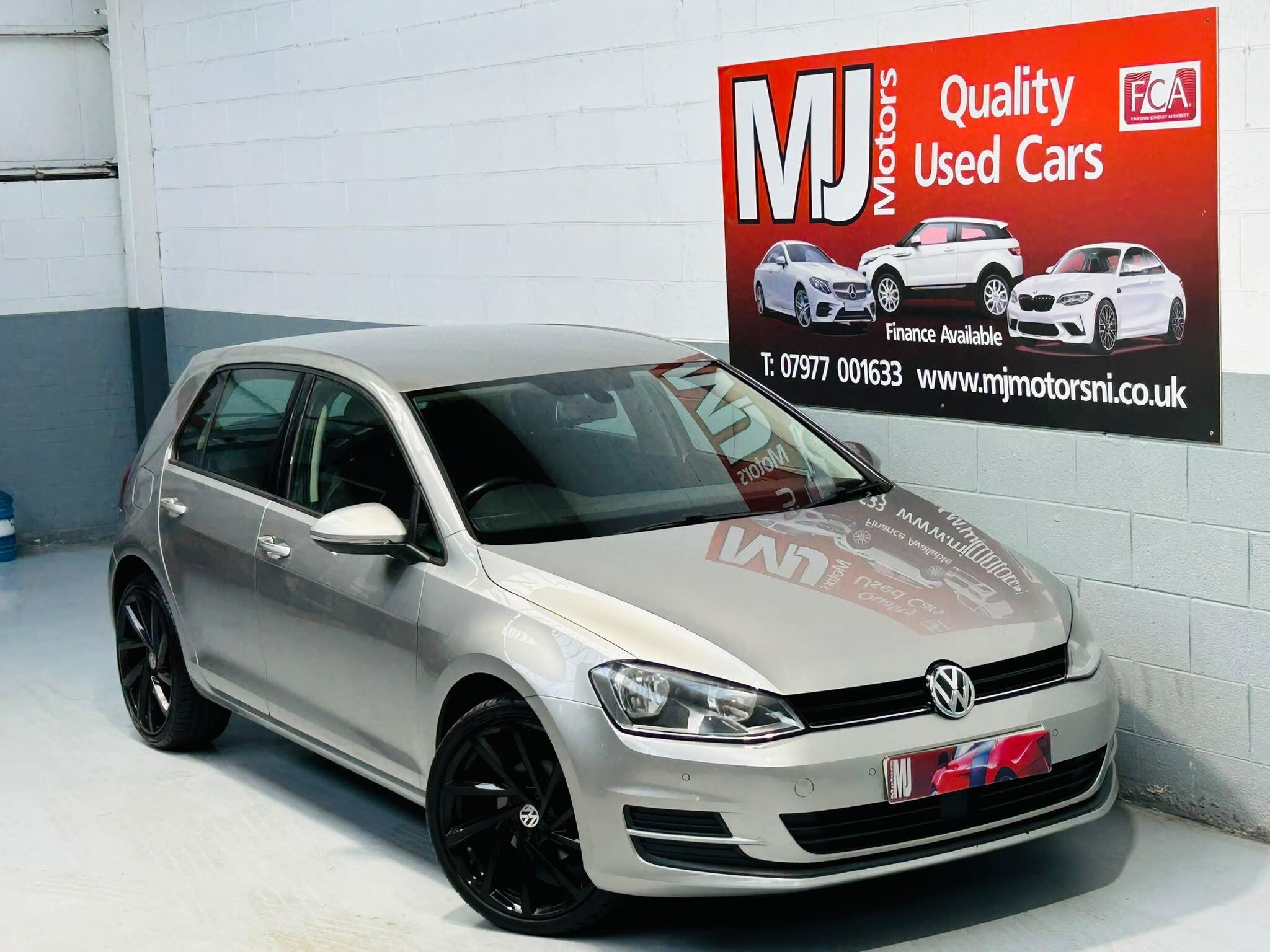 2015 VOLKSWAGEN GOLF 1.6 TDI BlueMotion Tech SE Euro 5 (s/s) 5dr - vehicle photo 2 for sale on PureCar