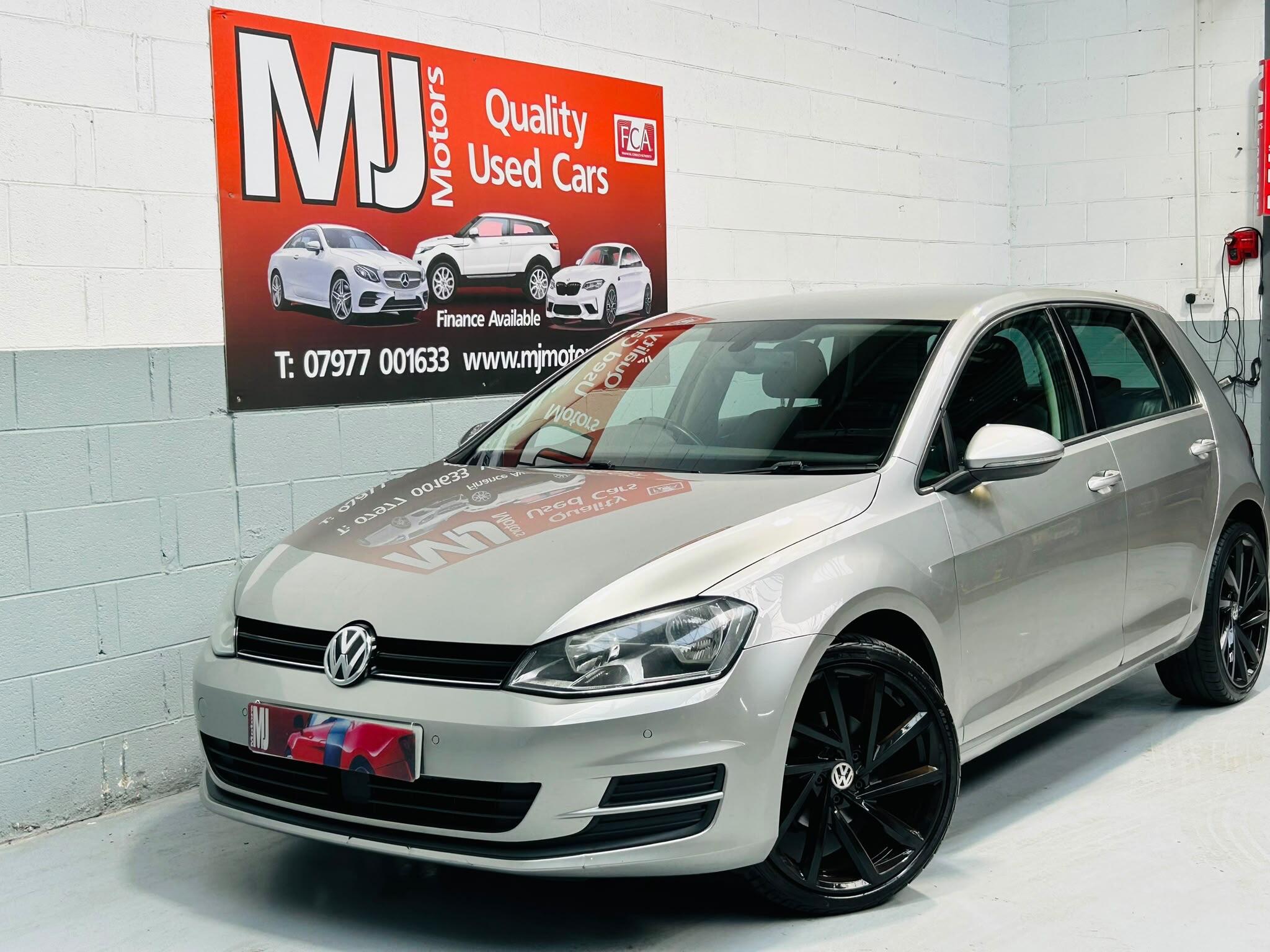 2015 VOLKSWAGEN GOLF 1.6 TDI BlueMotion Tech SE Euro 5 (s/s) 5dr - vehicle photo 6 for sale on PureCar