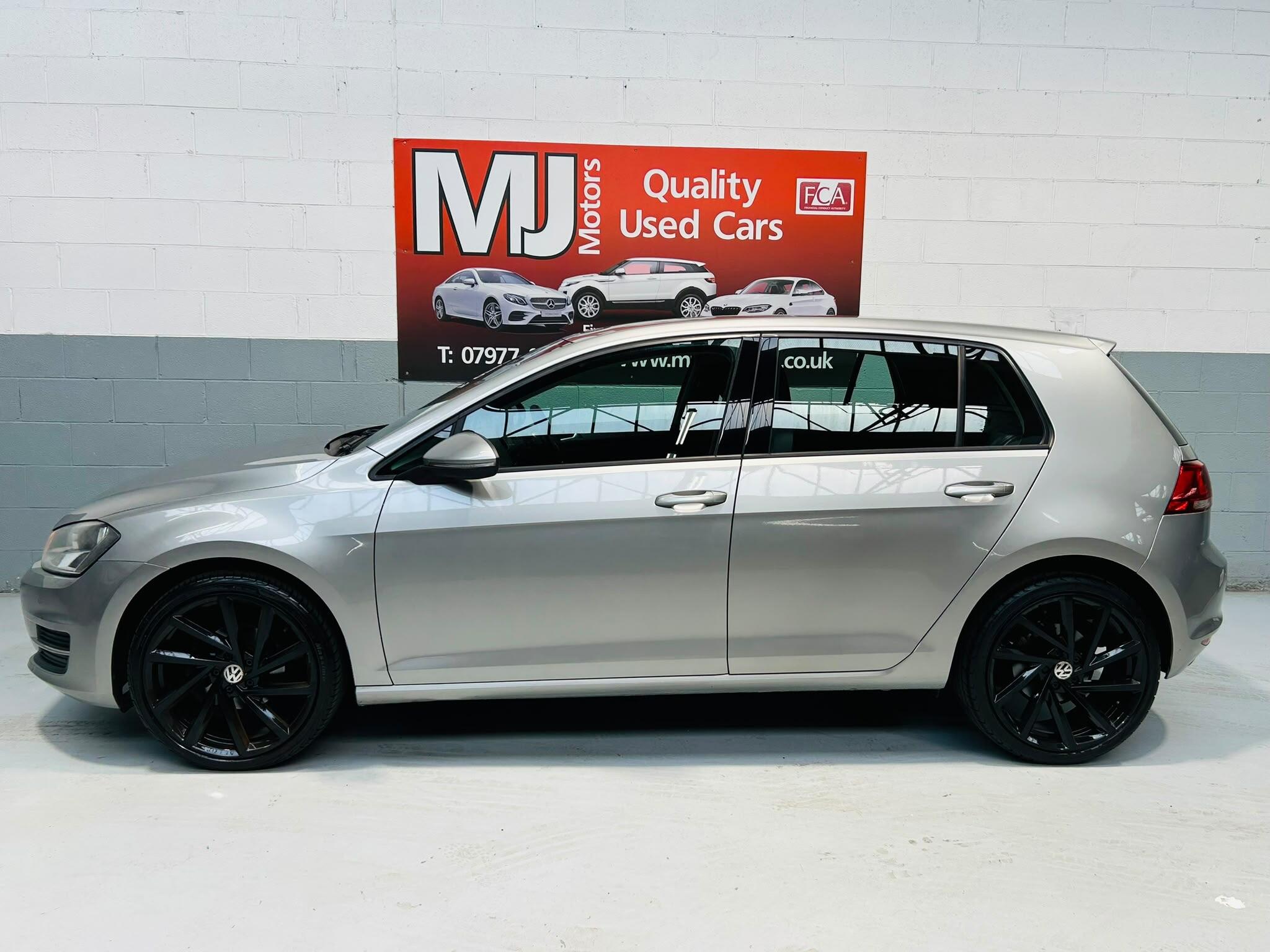 2015 VOLKSWAGEN GOLF 1.6 TDI BlueMotion Tech SE Euro 5 (s/s) 5dr - vehicle photo 7 for sale on PureCar