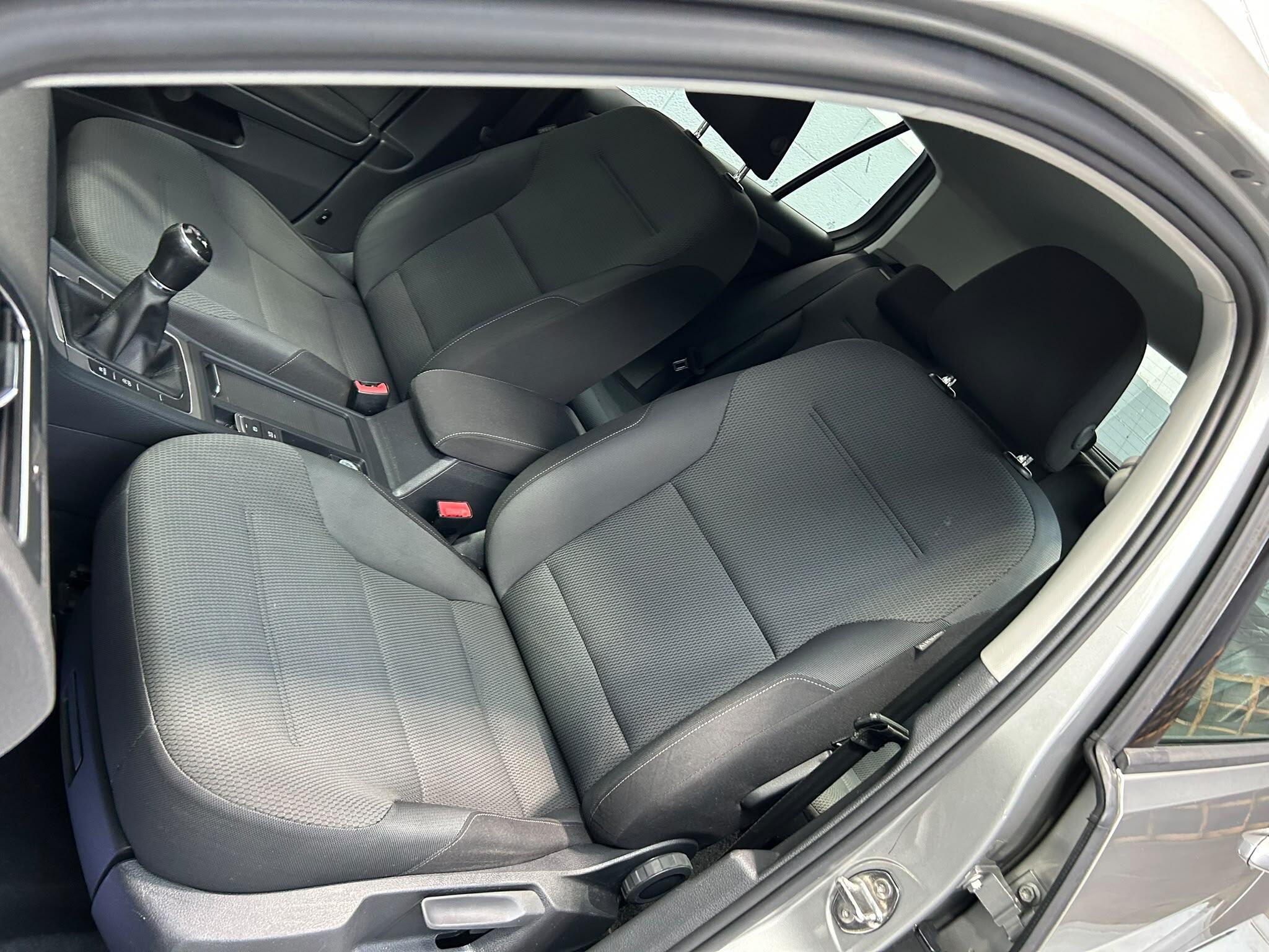 2015 VOLKSWAGEN GOLF 1.6 TDI BlueMotion Tech SE Euro 5 (s/s) 5dr - vehicle photo 21 for sale on PureCar