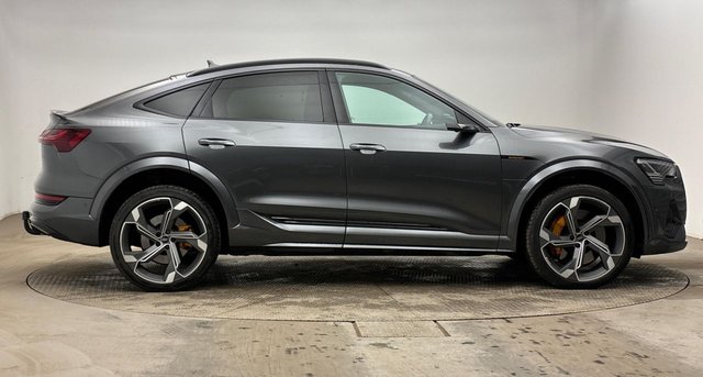 2022 Audi E-tron