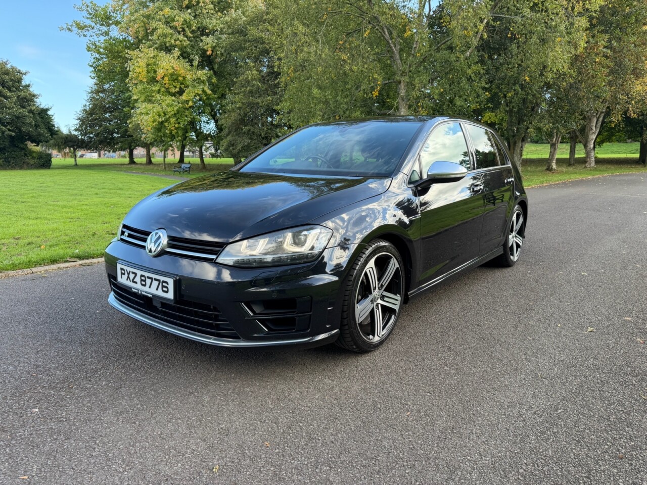 2016 VOLKSWAGEN GOLF 2.0 TSI BlueMotion Tech R Hatchback 5dr Petrol Manual 4Motion Euro 6 (s/s) - vehicle photo 5 for sale on PureCar