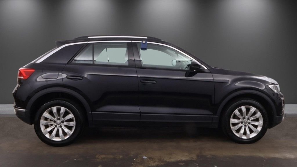 2019 Volkswagen T-Roc — image 5