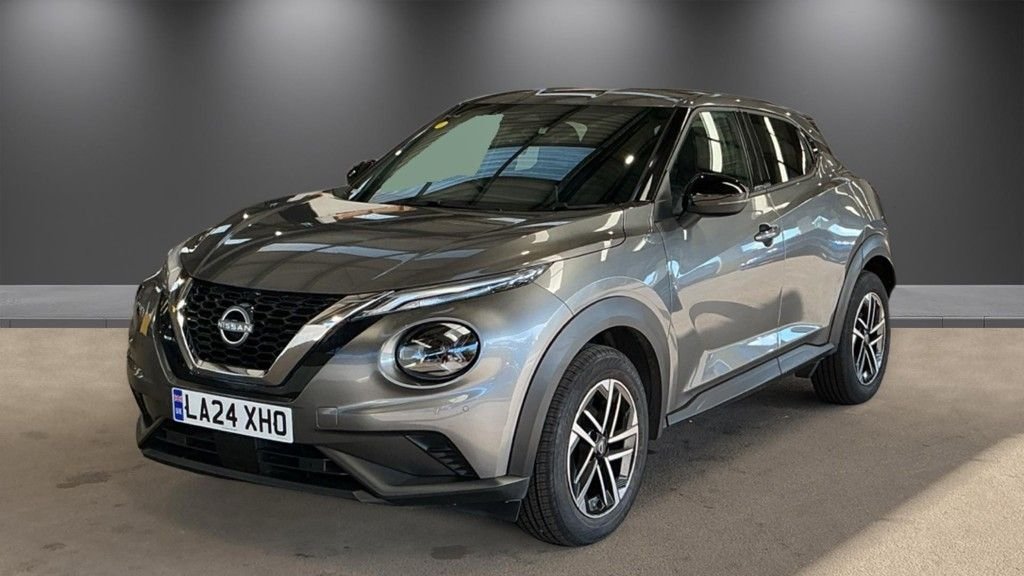 2024 Nissan Juke — image 2