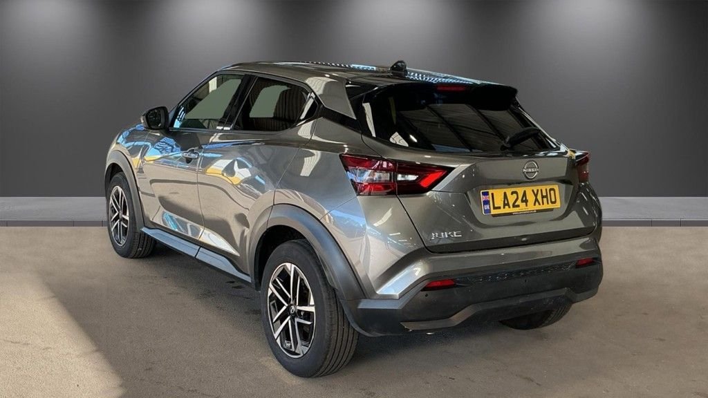 2024 Nissan Juke — image 3