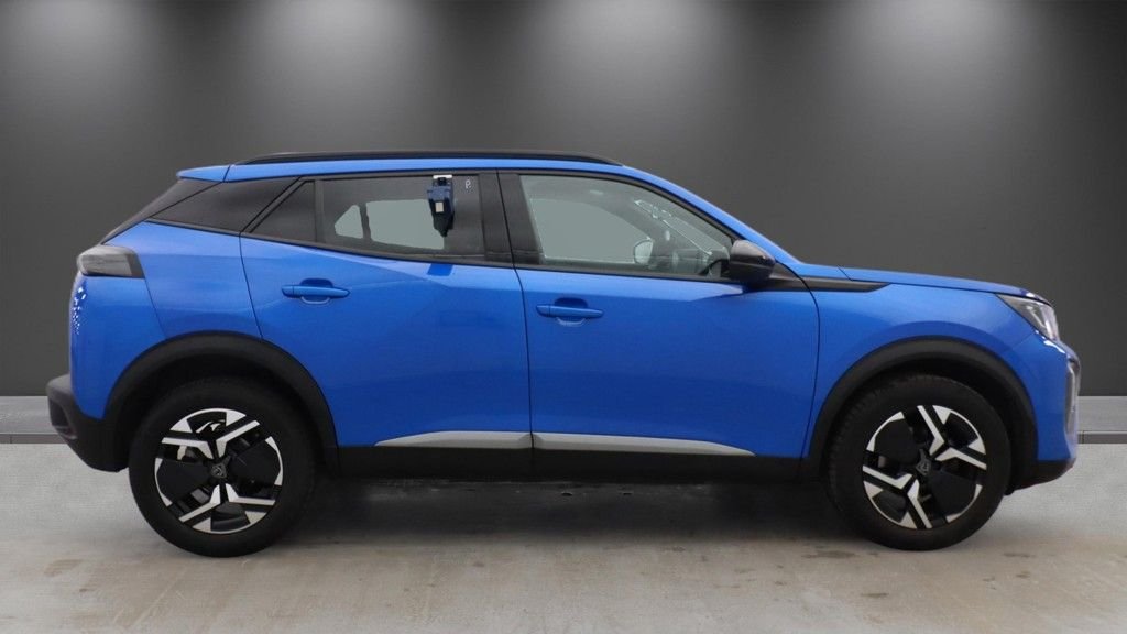 2024 Peugeot 2008 — image 5
