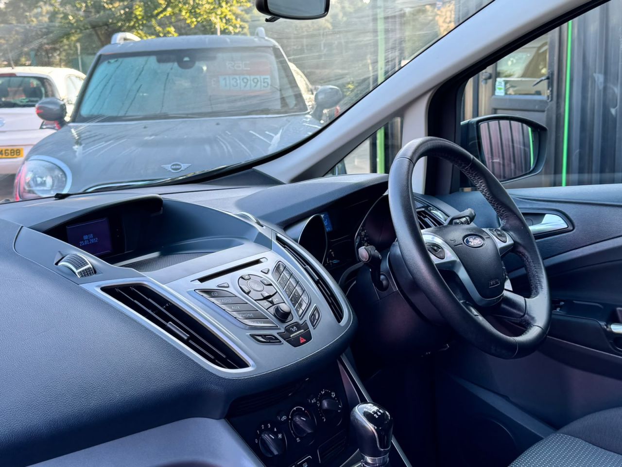 2012 FORD C-MAX 1.6 Zetec MPV 5dr Petrol Manual Euro 5 (105 ps) - vehicle photo 10 for sale on PureCar