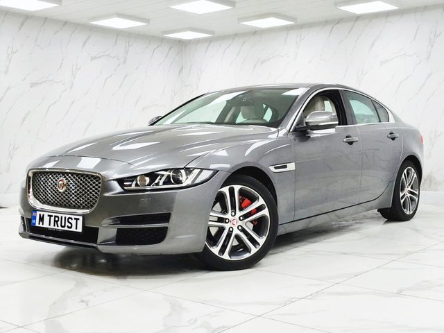 2018 Jaguar XE