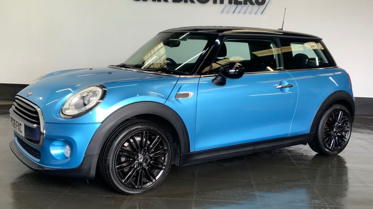 2018 MINI HATCH 1.5 Cooper D Hatchback 3dr Diesel Manual Euro 6 (s/s) (116 ps) - vehicle photo 6 for sale on PureCar