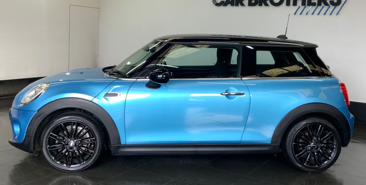 2018 MINI HATCH 1.5 Cooper D Hatchback 3dr Diesel Manual Euro 6 (s/s) (116 ps) - vehicle photo 7 for sale on PureCar