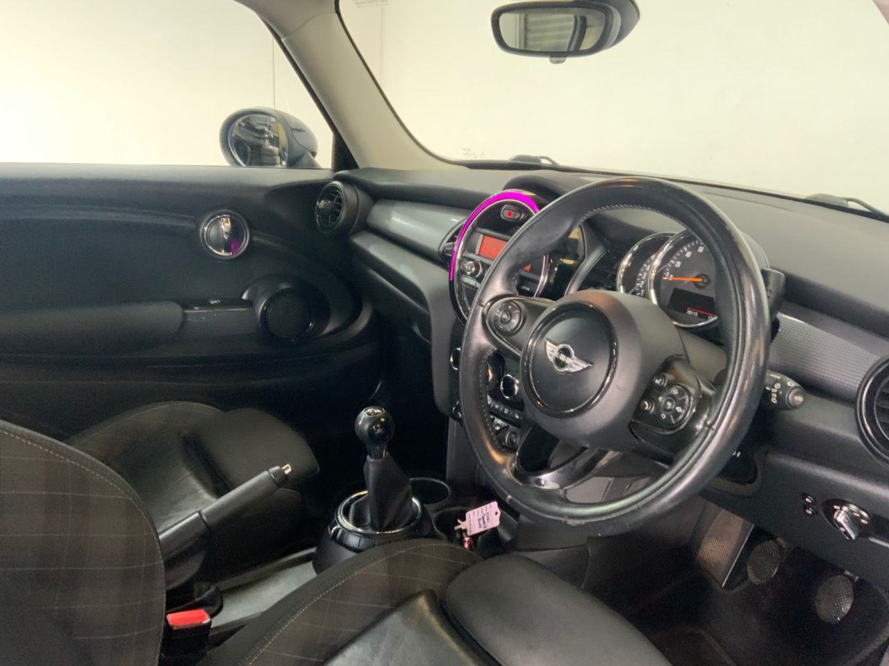 2018 MINI HATCH 1.5 Cooper D Hatchback 3dr Diesel Manual Euro 6 (s/s) (116 ps) - vehicle photo 23 for sale on PureCar