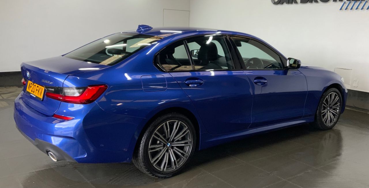 2020 BMW 3 SERIES 2.0 330e 12kWh M Sport Saloon 4dr Petrol Plug-in Hybrid Auto Euro 6 (s/s) ( - vehicle photo 5 for sale on PureCar