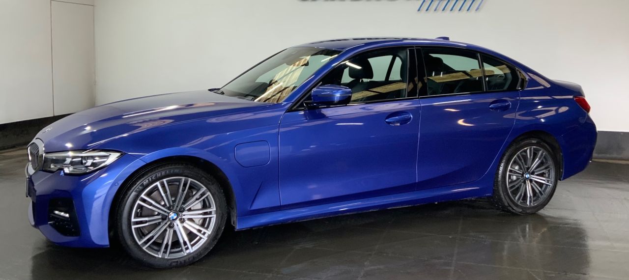 2020 BMW 3 SERIES 2.0 330e 12kWh M Sport Saloon 4dr Petrol Plug-in Hybrid Auto Euro 6 (s/s) ( - vehicle photo 8 for sale on PureCar