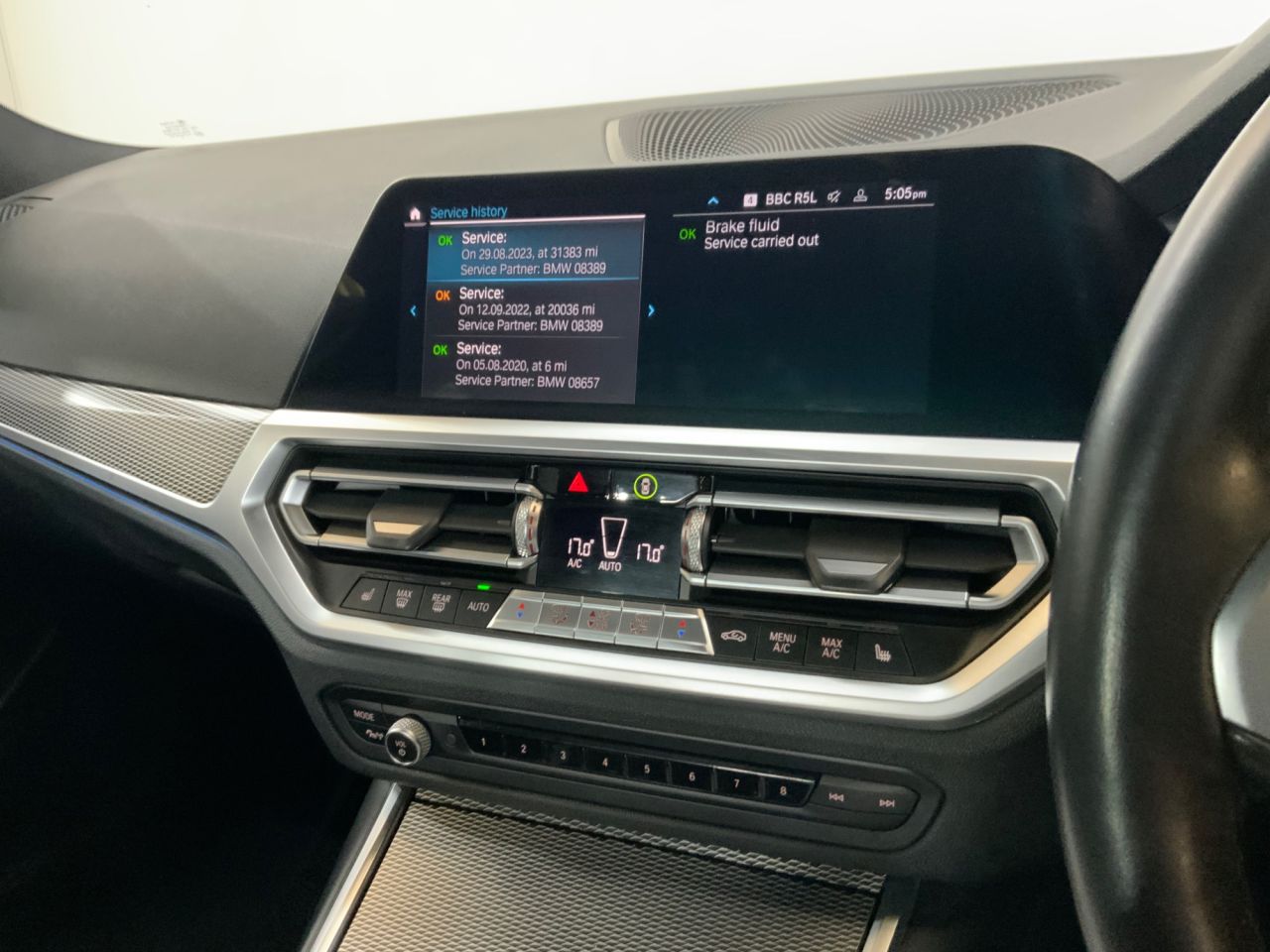2020 BMW 3 SERIES 2.0 330e 12kWh M Sport Saloon 4dr Petrol Plug-in Hybrid Auto Euro 6 (s/s) ( - vehicle photo 25 for sale on PureCar
