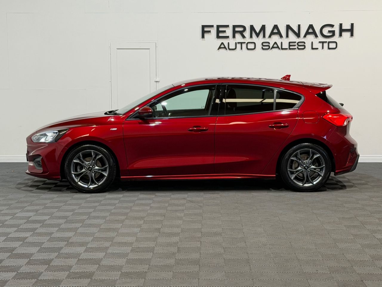2020 FORD FOCUS 1.5 EcoBlue ST-Line Hatchback 5dr Diesel Manual Euro 6 (s/s) (120 ps) - vehicle photo 5 for sale on PureCar