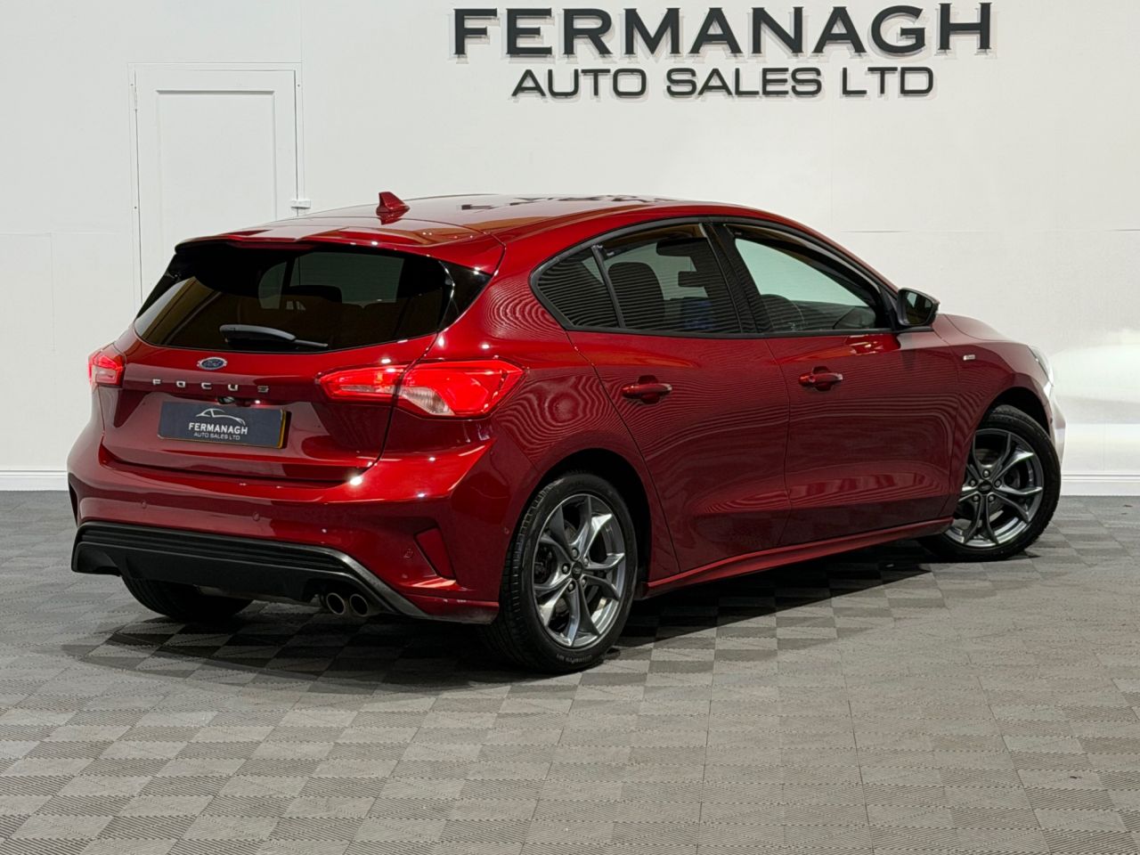 2020 FORD FOCUS 1.5 EcoBlue ST-Line Hatchback 5dr Diesel Manual Euro 6 (s/s) (120 ps) - vehicle photo 6 for sale on PureCar