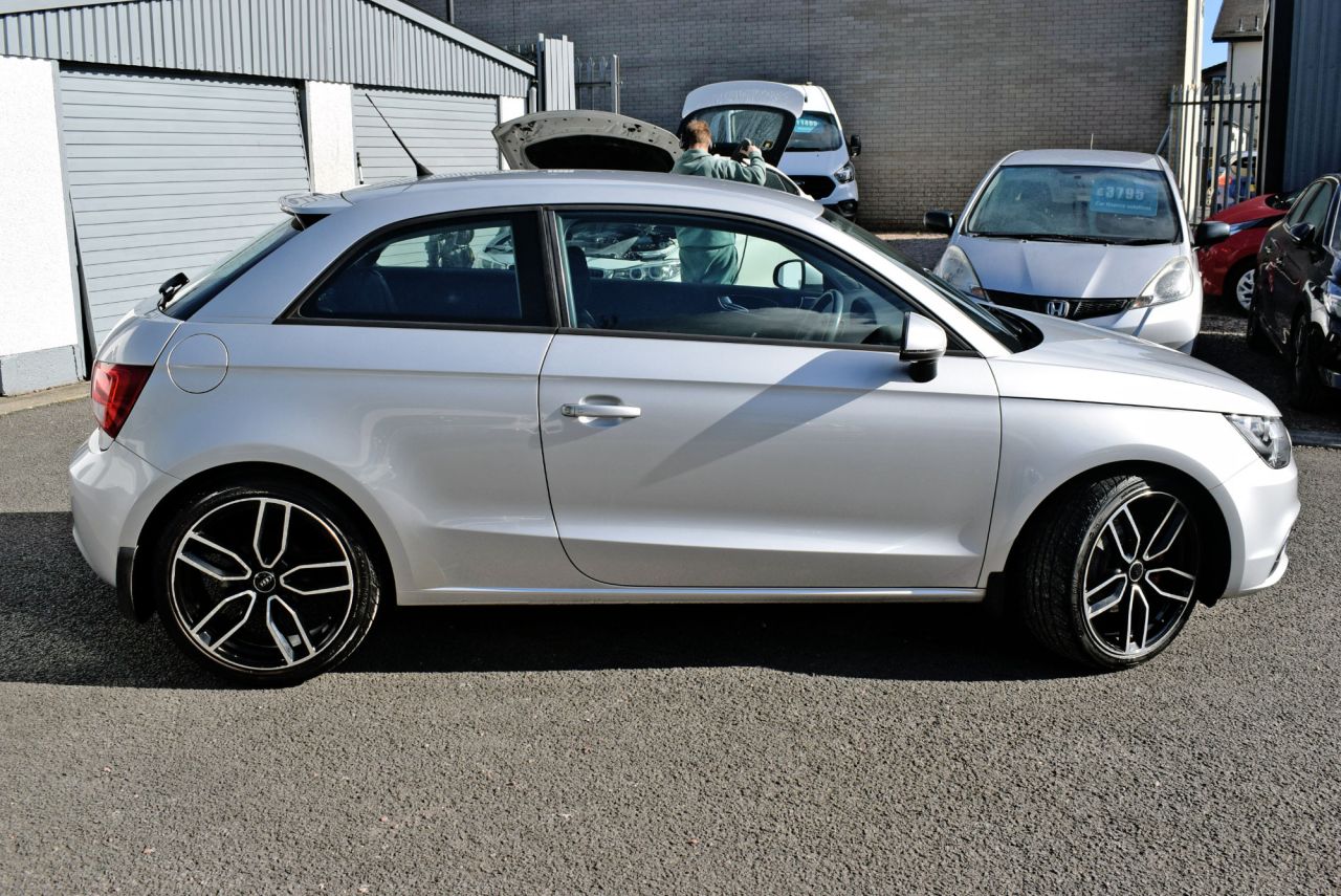 2012 AUDI A1 1.4 TFSI Sport Hatchback 3dr Petrol Manual Euro 5 (s/s) (122 ps) Good Servi - vehicle photo 5 for sale on PureCar
