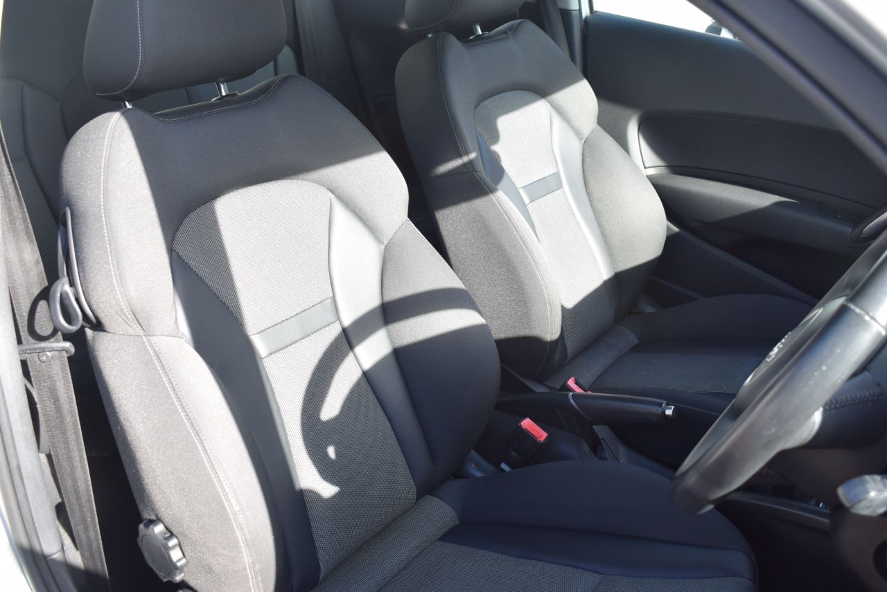 2012 AUDI A1 1.4 TFSI Sport Hatchback 3dr Petrol Manual Euro 5 (s/s) (122 ps) Good Servi - vehicle photo 18 for sale on PureCar