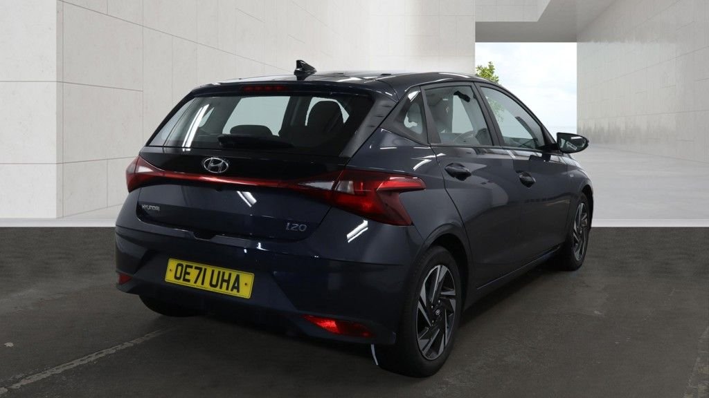 2022 Hyundai i20 — image 5