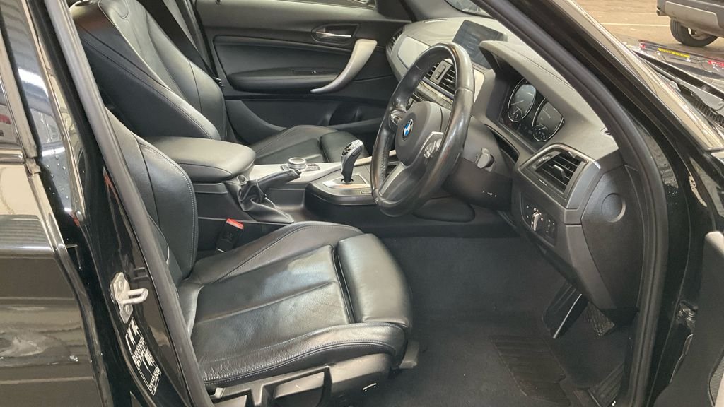 2019 BMW 1 Series — image 2