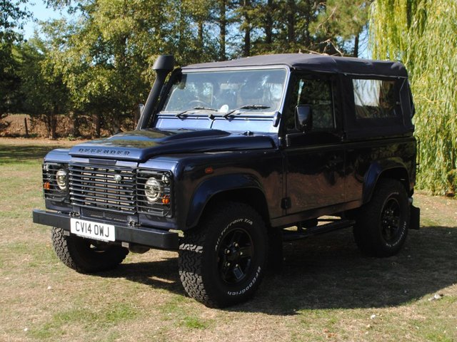 2014 Land Rover Defender 90