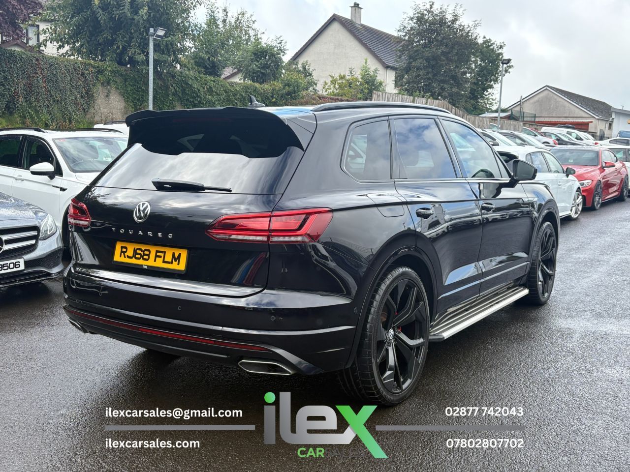 2018 VOLKSWAGEN TOUAREG 3.0 TDI V6 R-Line Tech SUV 5dr Diesel Tiptronic 4Motion Euro 6 (s/s) (286 p - vehicle photo 5 for sale on PureCar