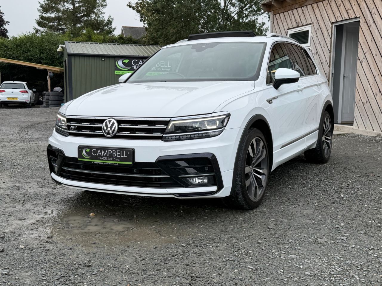 2018 VOLKSWAGEN TIGUAN 2.0 TDI R-Line SUV 5dr Diesel Manual 4Motion Euro 6 (s/s) (150 ps) - vehicle photo 3 for sale on PureCar