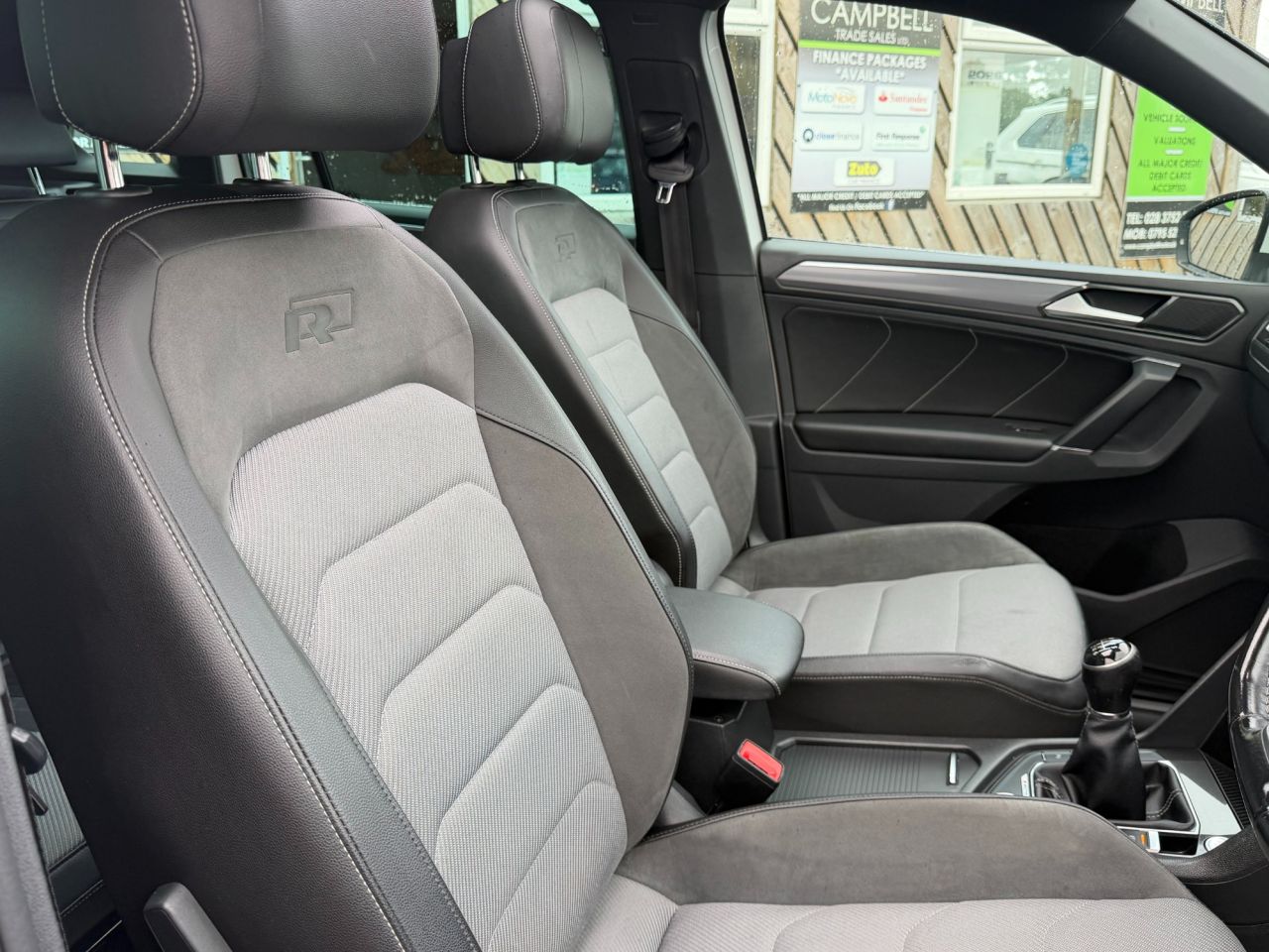 2018 VOLKSWAGEN TIGUAN 2.0 TDI R-Line SUV 5dr Diesel Manual 4Motion Euro 6 (s/s) (150 ps) - vehicle photo 10 for sale on PureCar