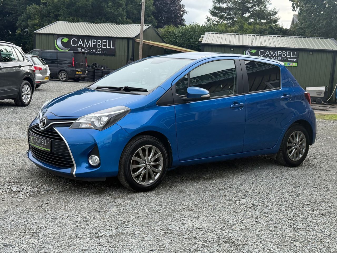 2017 TOYOTA YARIS 1.33 Dual VVT-i Icon Hatchback 5dr Petrol Multidrive S Euro 6 (99 ps) - vehicle photo 3 for sale on PureCar