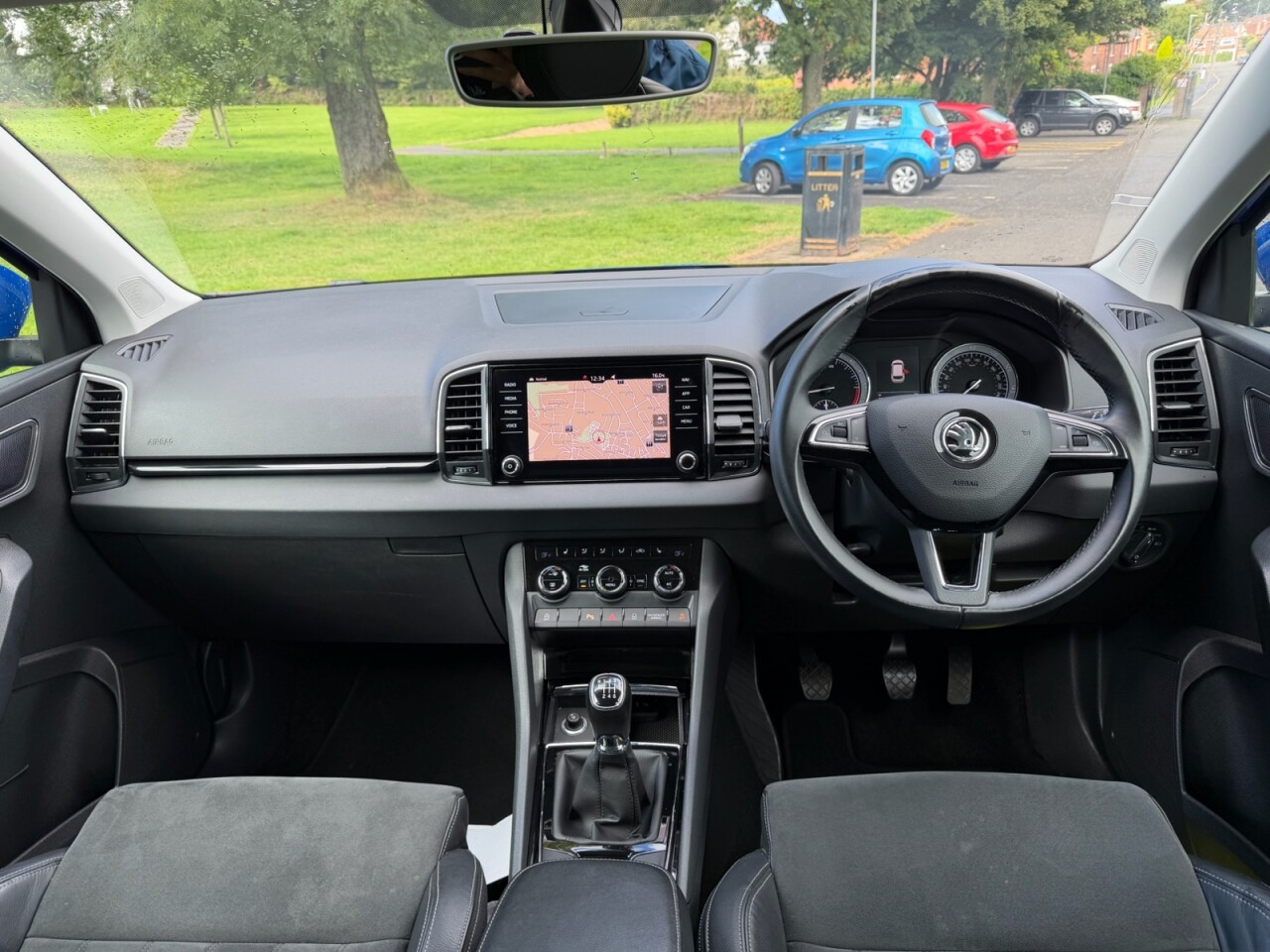 2020 SKODA KAROQ 1.6 TDI SE L SUV 5dr Diesel Manual Euro 6 (s/s) (115 ps) - vehicle photo 12 for sale on PureCar