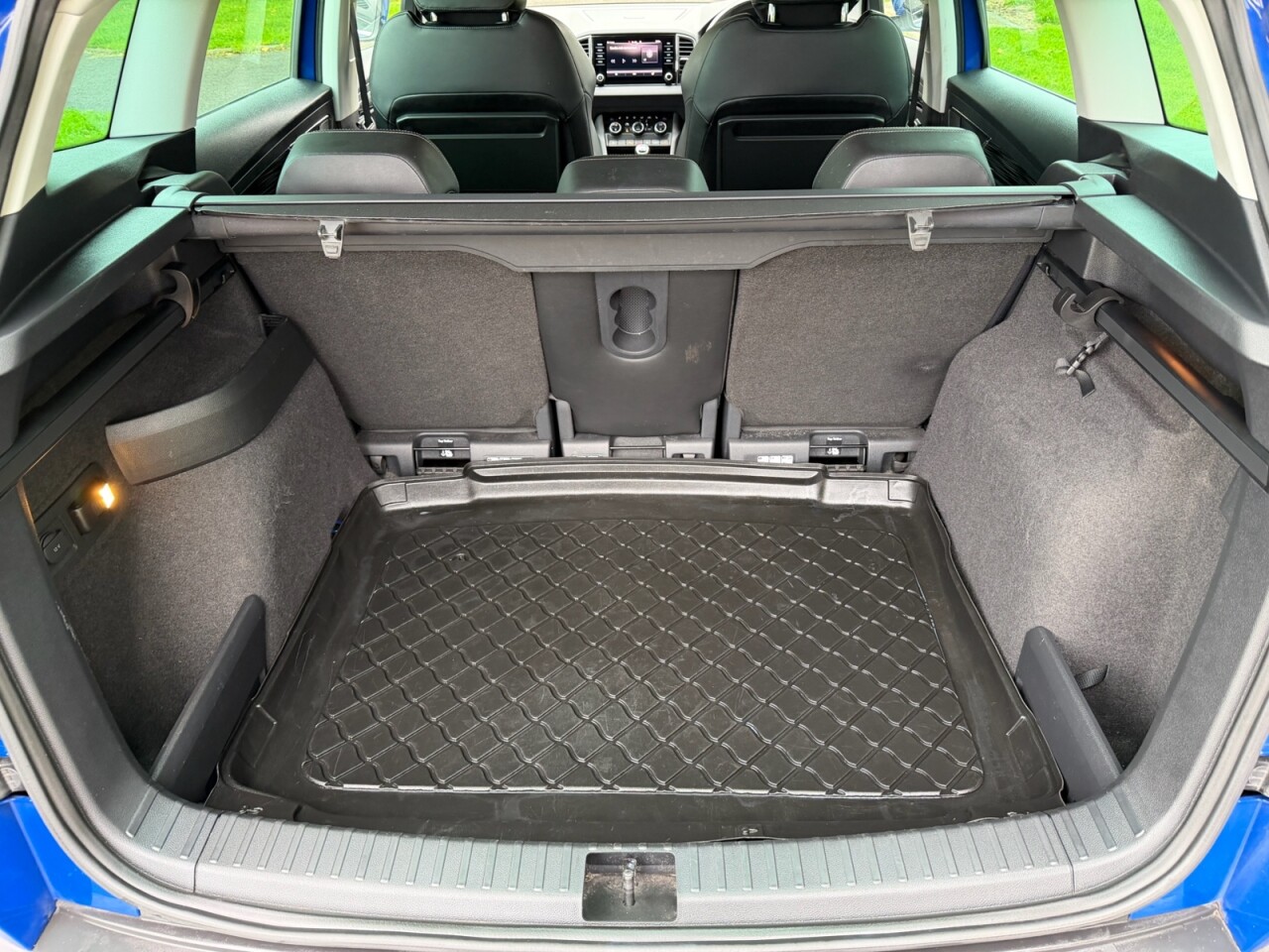 2020 SKODA KAROQ 1.6 TDI SE L SUV 5dr Diesel Manual Euro 6 (s/s) (115 ps) - vehicle photo 11 for sale on PureCar