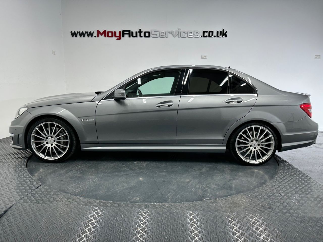 2011 MERCEDES C CLASS 6.3 C63 V8 AMG Edition 125 Saloon 4dr Petrol SpdS MCT Euro 5 (457 ps) - vehicle photo 5 for sale on PureCar