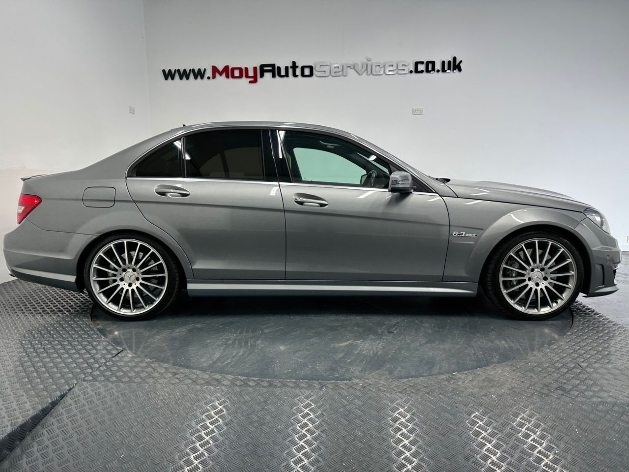 2011 MERCEDES C CLASS 6.3 C63 V8 AMG Edition 125 Saloon 4dr Petrol SpdS MCT Euro 5 (457 ps) - vehicle photo 14 for sale on PureCar