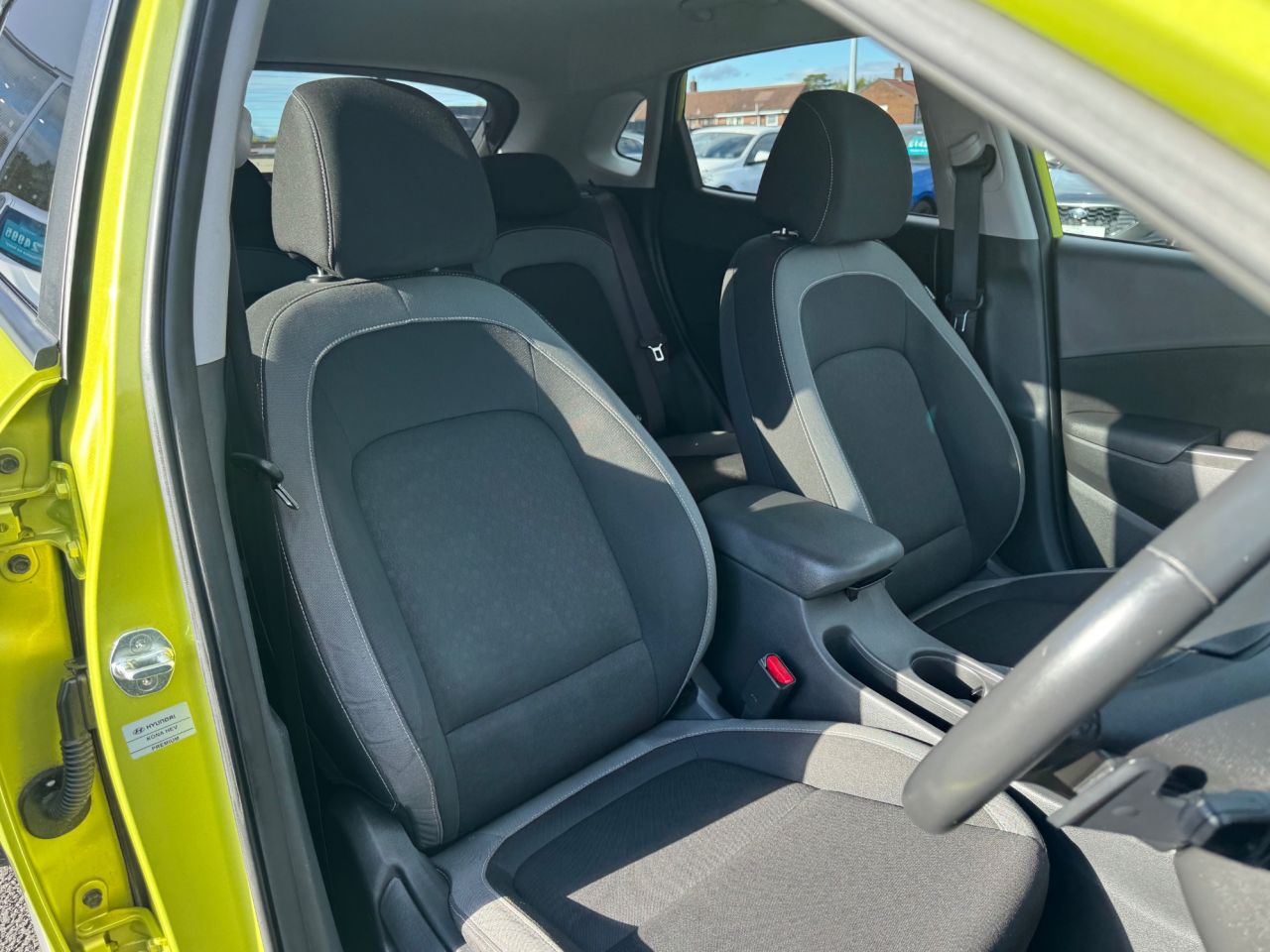 2020 HYUNDAI KONA 1.6 h-GDi Premium SUV 5dr Petrol Hybrid DCT Euro 6 (s/s) (141 ps) - vehicle photo 8 for sale on PureCar