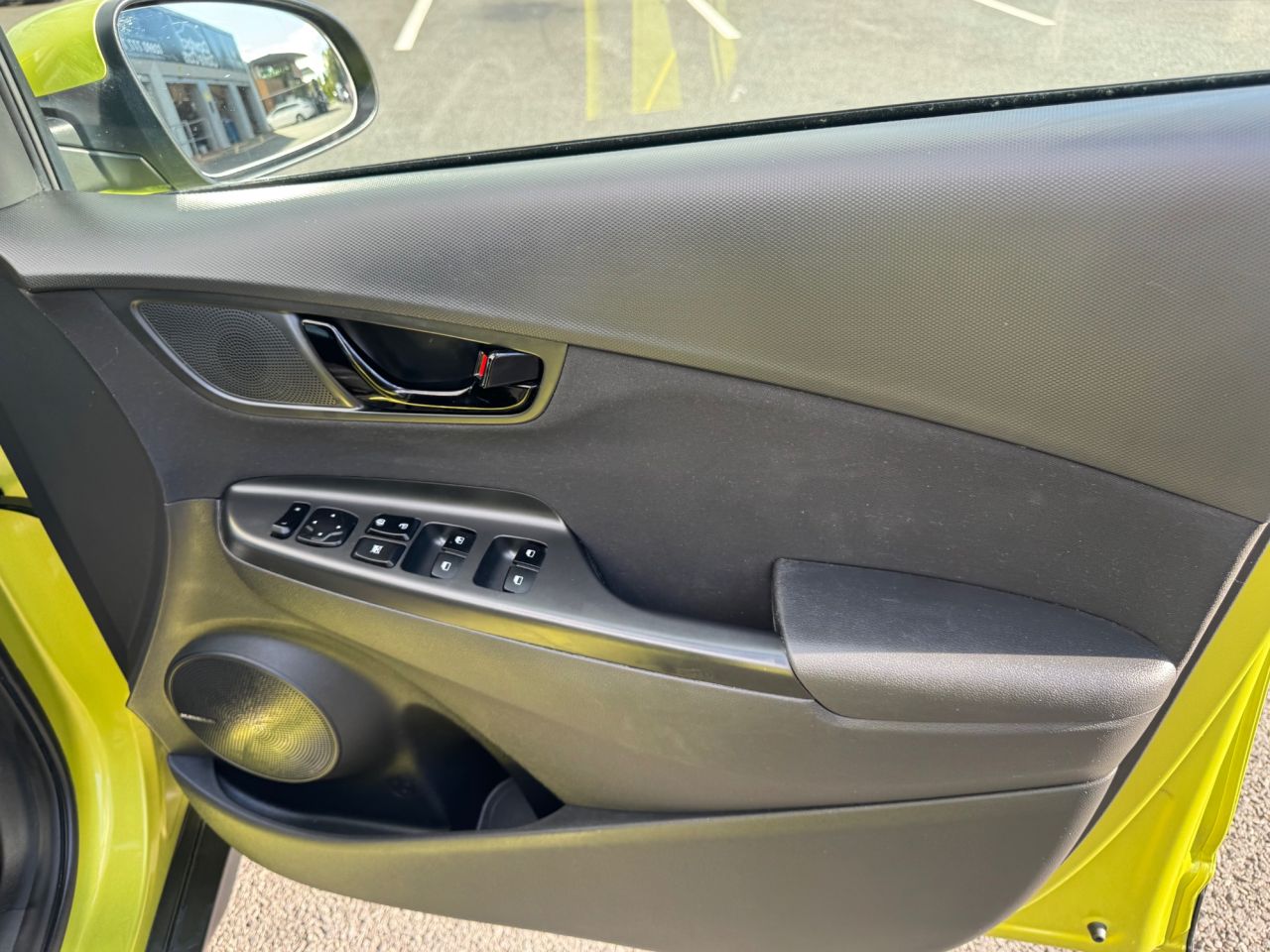 2020 HYUNDAI KONA 1.6 h-GDi Premium SUV 5dr Petrol Hybrid DCT Euro 6 (s/s) (141 ps) - vehicle photo 19 for sale on PureCar