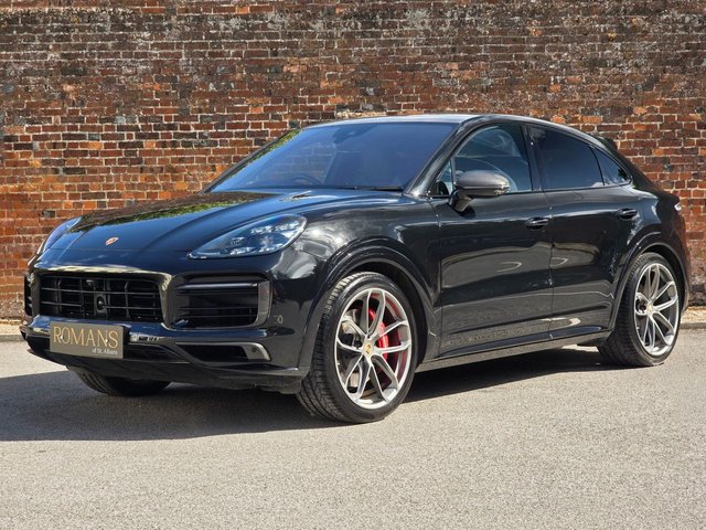2023 Porsche Cayenne