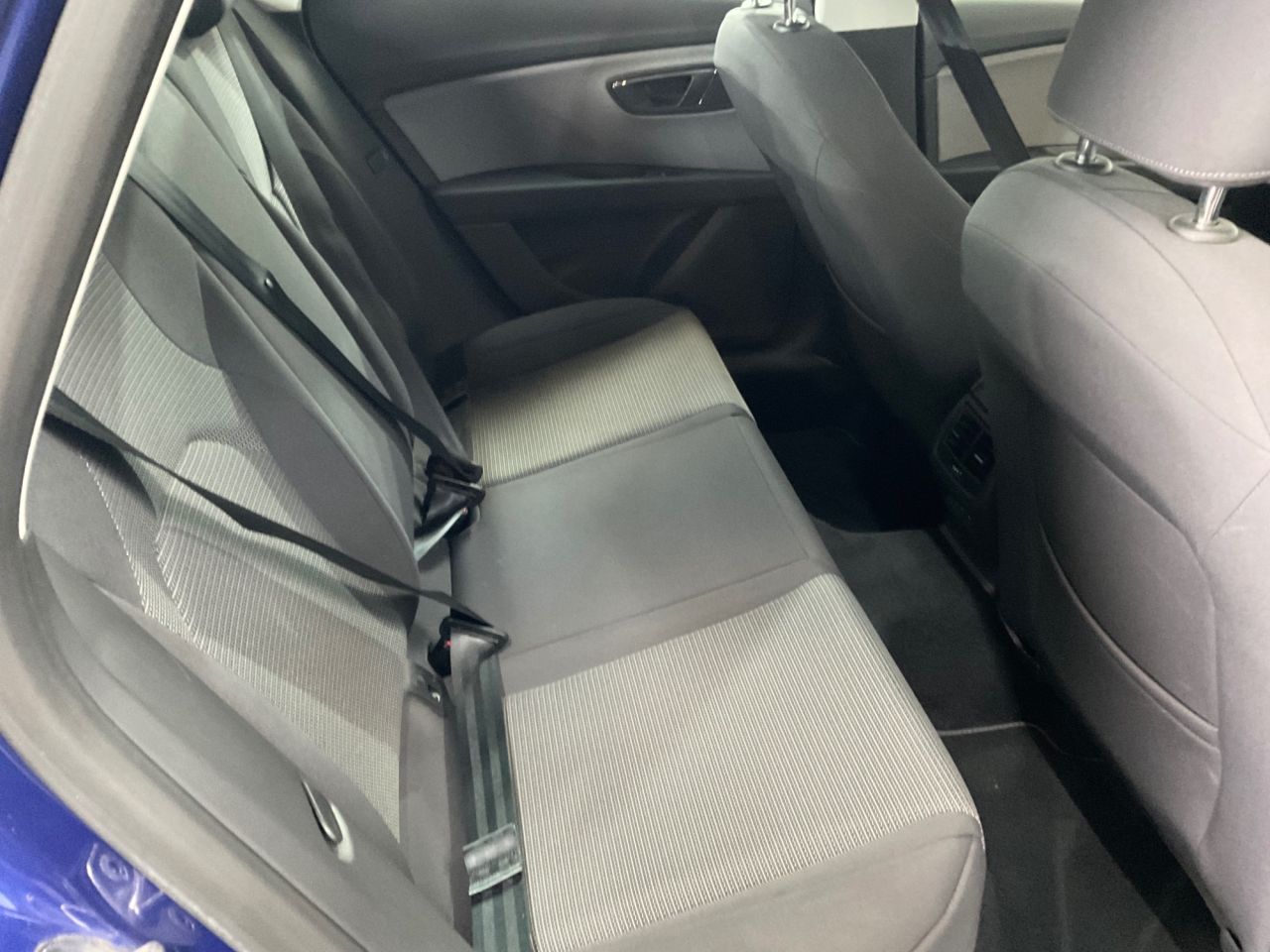 2019 SEAT LEON 1.5 TSI EVO SE Hatchback 5dr Petrol Manual Euro 6 (s/s) (130 ps) - vehicle photo 20 for sale on PureCar