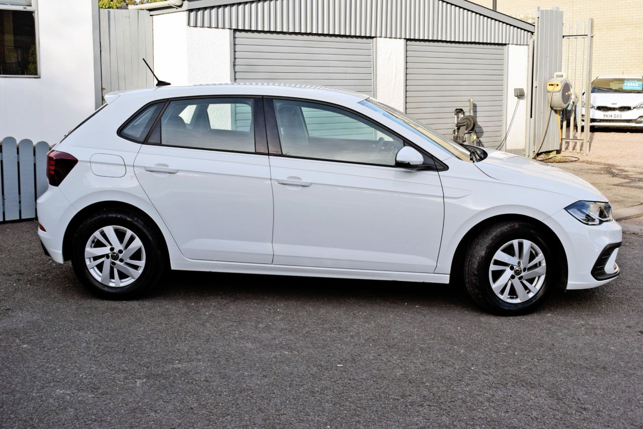 2022 VOLKSWAGEN POLO 1.0 EVO Life Hatchback 5dr Petrol Manual Euro 6 (s/s) (80 ps) 1 Owner - vehicle photo 4 for sale on PureCar