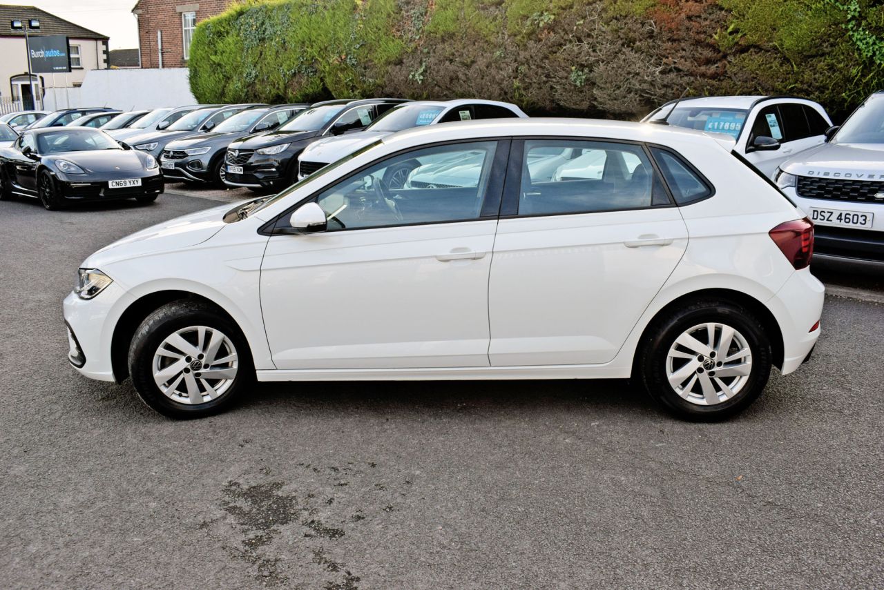 2022 VOLKSWAGEN POLO 1.0 EVO Life Hatchback 5dr Petrol Manual Euro 6 (s/s) (80 ps) 1 Owner - vehicle photo 9 for sale on PureCar