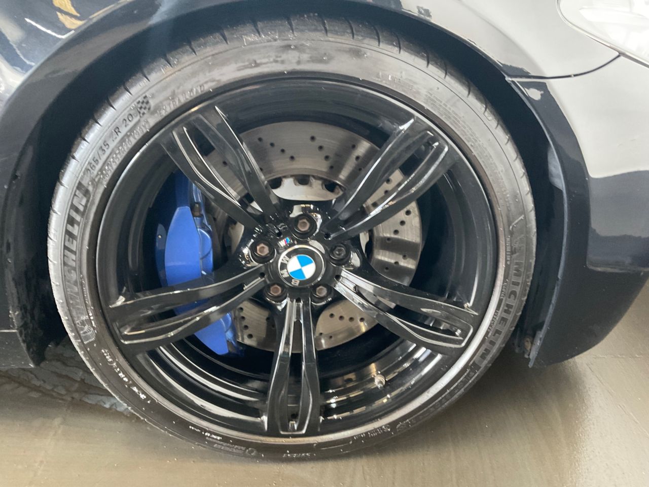 2016 BMW M5 4.4 V8 Saloon 4dr Petrol DCT Euro 6 (s/s) (560 ps) - vehicle photo 11 for sale on PureCar