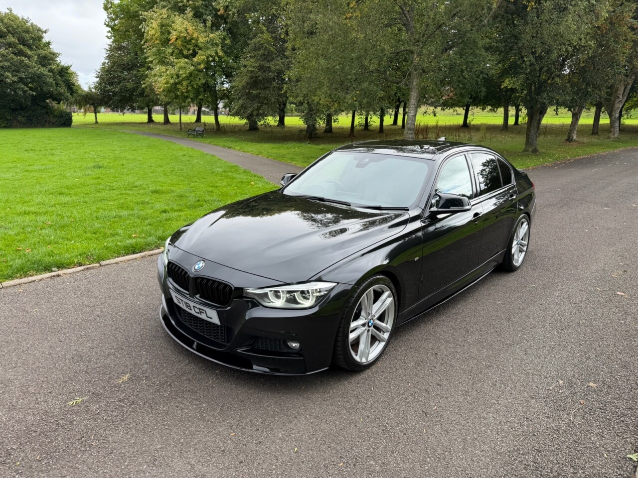 2018 BMW 3 SERIES 3.0 340i M Sport Shadow Edition Saloon 4dr Petrol Auto Euro 6 (s/s) (326 ps - vehicle photo 8 for sale on PureCar
