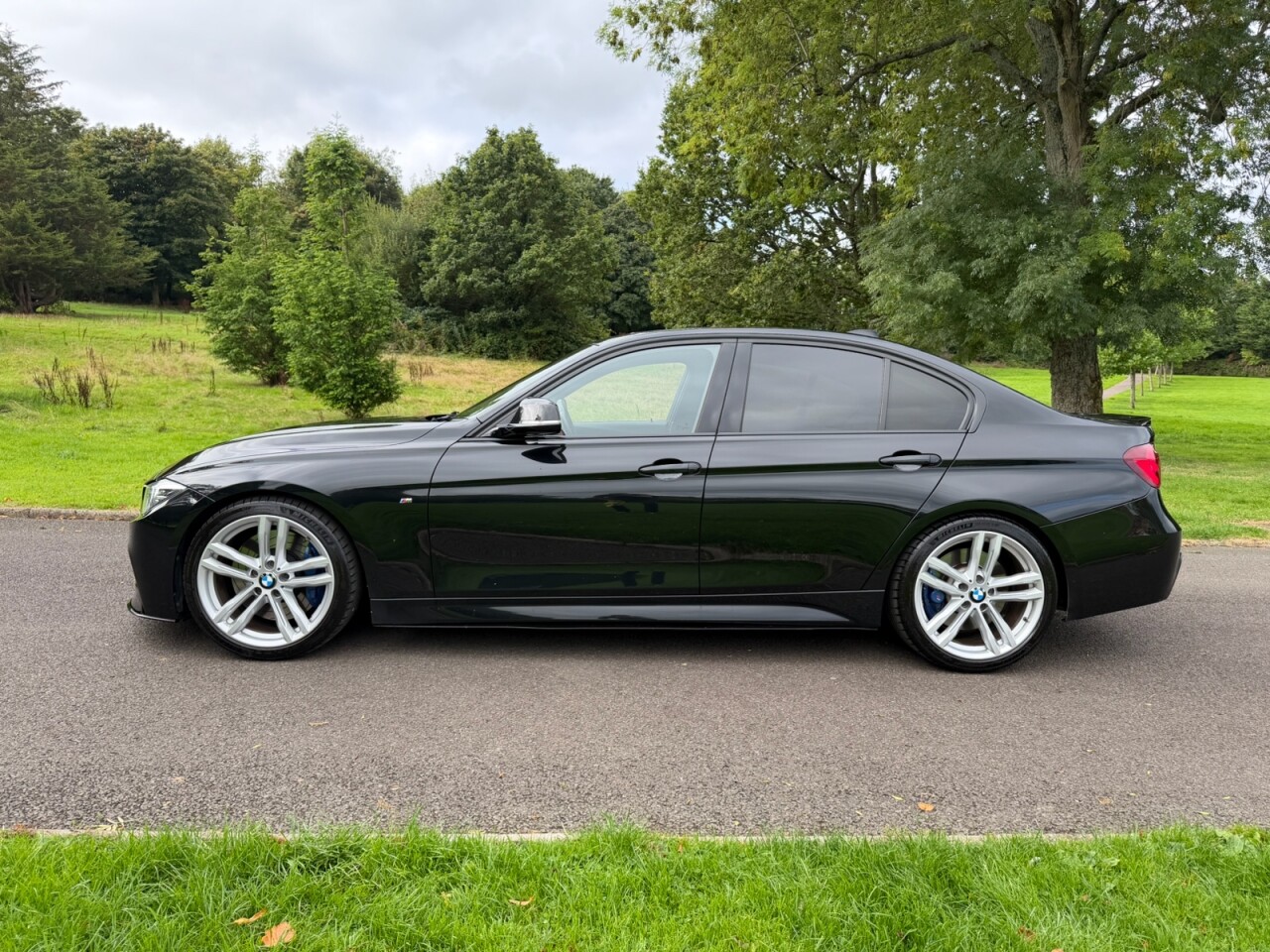 2018 BMW 3 SERIES 3.0 340i M Sport Shadow Edition Saloon 4dr Petrol Auto Euro 6 (s/s) (326 ps - vehicle photo 21 for sale on PureCar