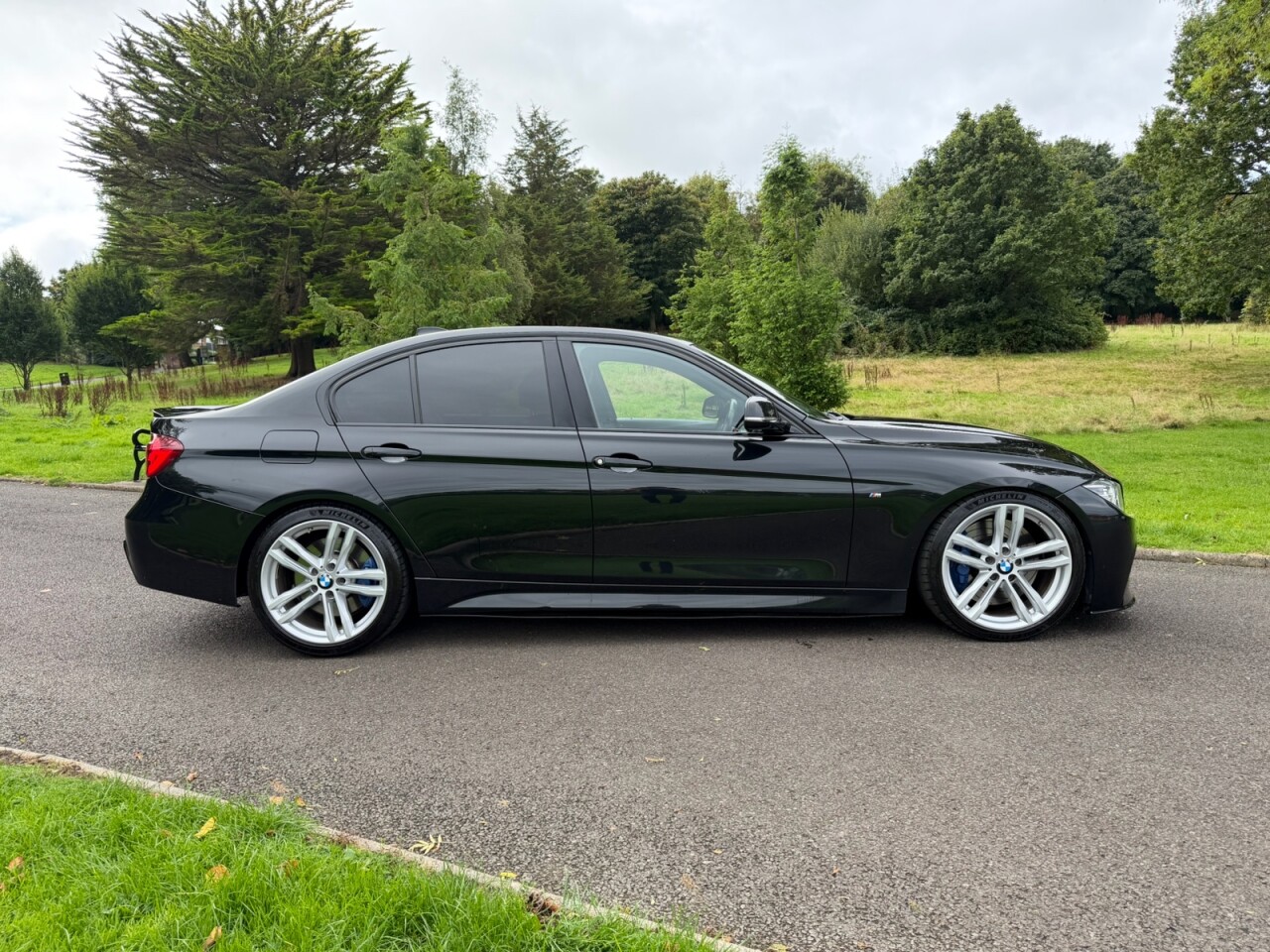 2018 BMW 3 SERIES 3.0 340i M Sport Shadow Edition Saloon 4dr Petrol Auto Euro 6 (s/s) (326 ps - vehicle photo 25 for sale on PureCar