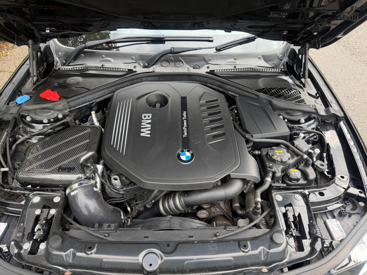 2018 BMW 3 SERIES 3.0 340i M Sport Shadow Edition Saloon 4dr Petrol Auto Euro 6 (s/s) (326 ps - vehicle photo 15 for sale on PureCar