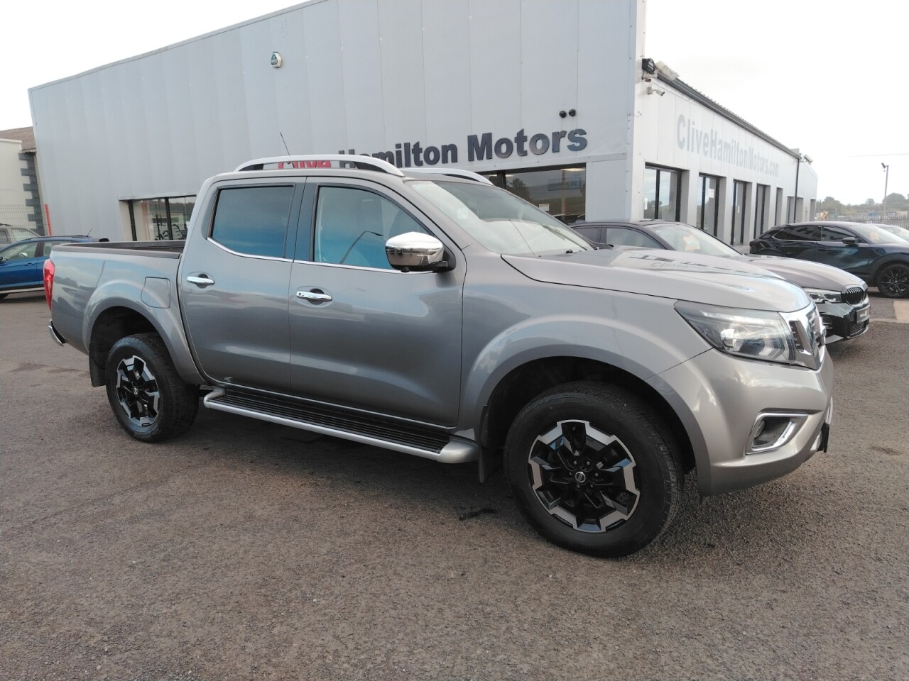 2020 NISSAN NAVARA 2.3 dCi Tekna Pickup Double Cab 4dr Diesel Auto 4WD Euro 6 (190 ps) - vehicle photo 28 for sale on PureCar